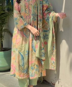 ETHNIC WEAR